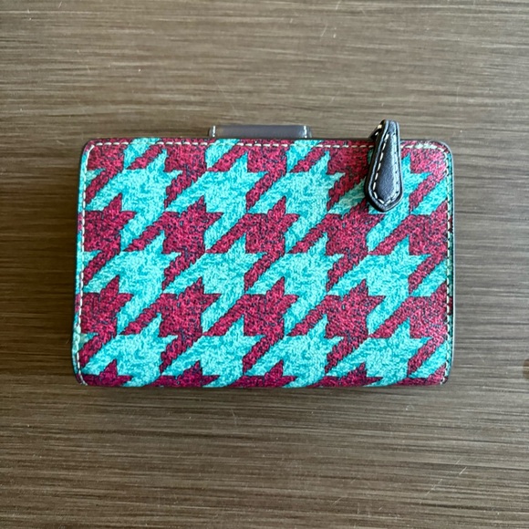 Coach Medium Corner Zip Wallet With Houndstooth Print - Picture 3 of 10